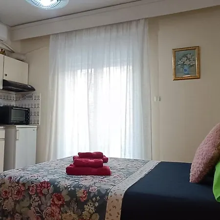 Floral Tribute Апартаменты Кавала