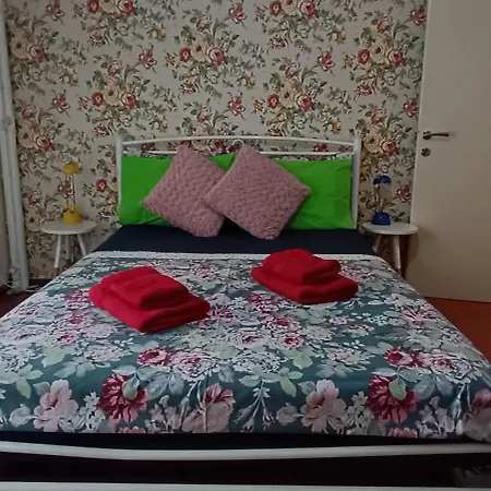 Апартаменты Floral Tribute Кавала