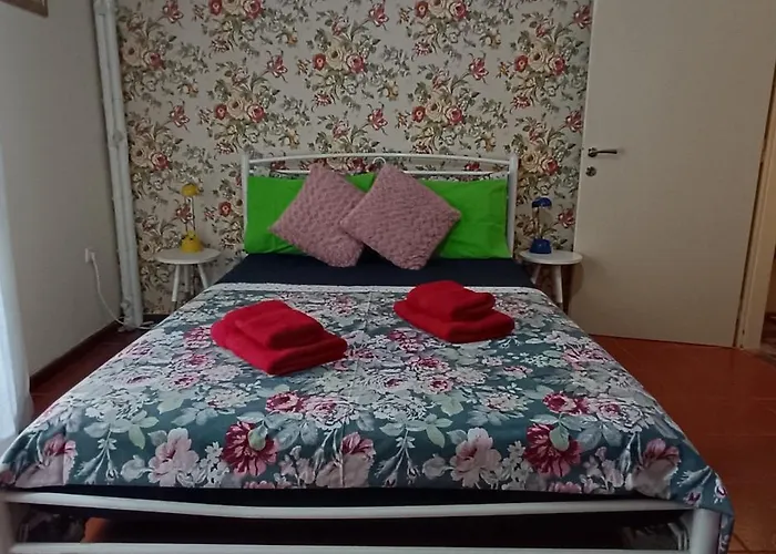 Apartment Floral Tribute Kavala